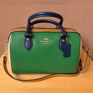 Coach Varsity Rowan - CB195